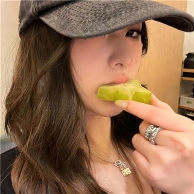 牙齿和指甲