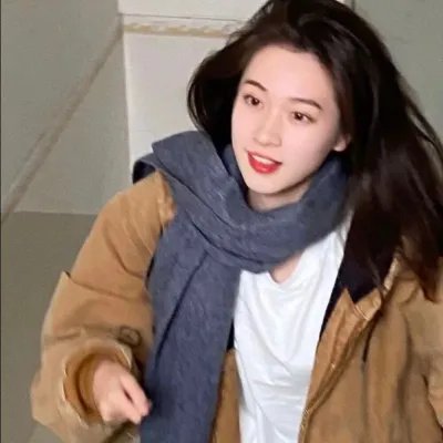 小鼓女